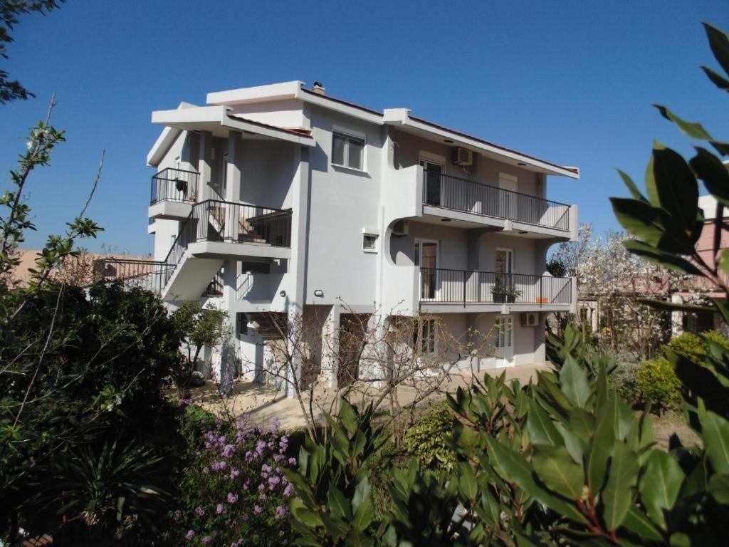 Apartments Macaso Bar Esterno foto