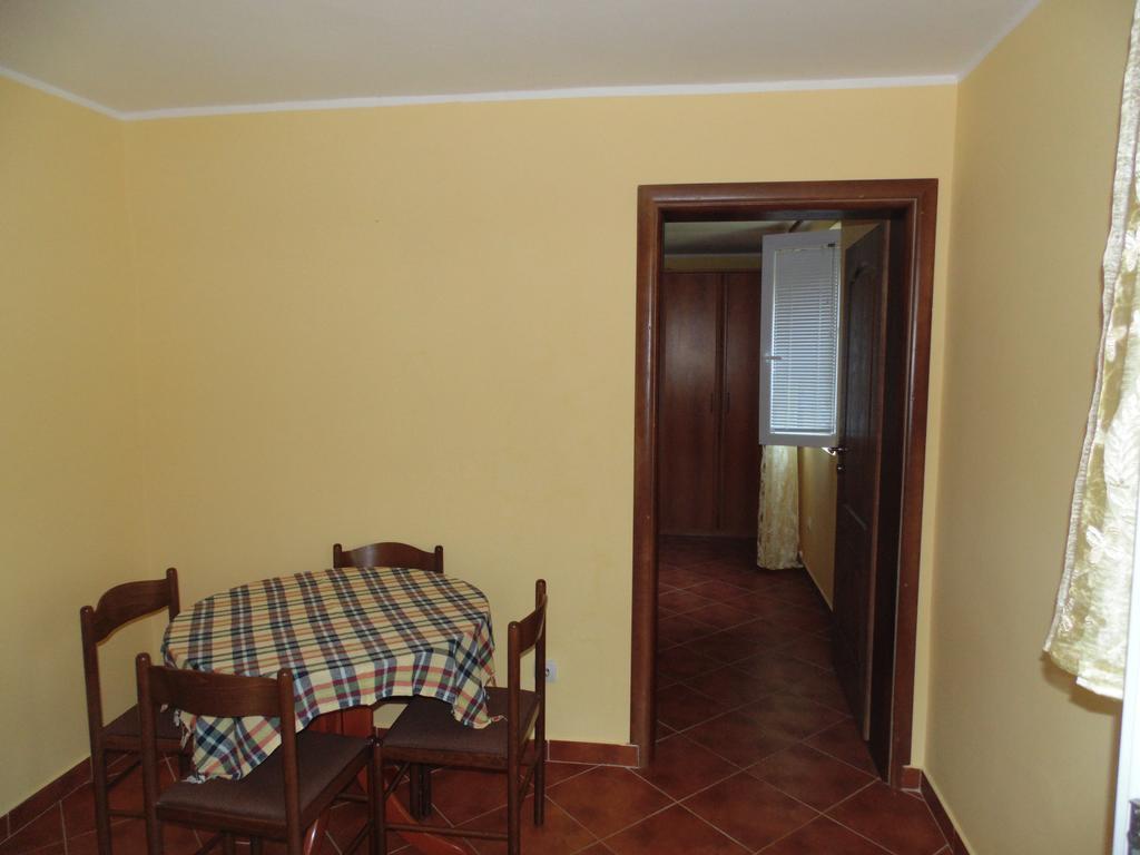 Apartments Macaso Bar Esterno foto